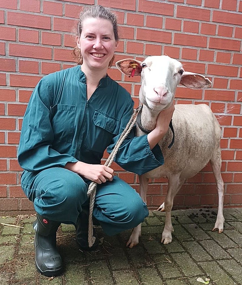 Tierärztin Anika Zabel