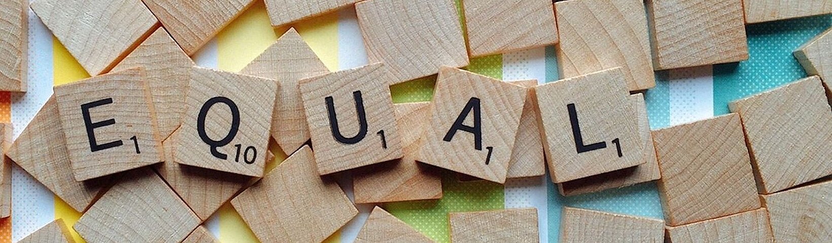scrabblebuchstaben: Equal