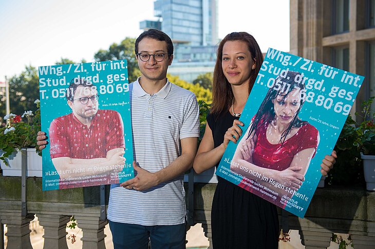 Wohnraum­kampagne gestartet Lasst uns nicht im Regen stehen