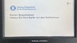 Karte an Kartenleser halten