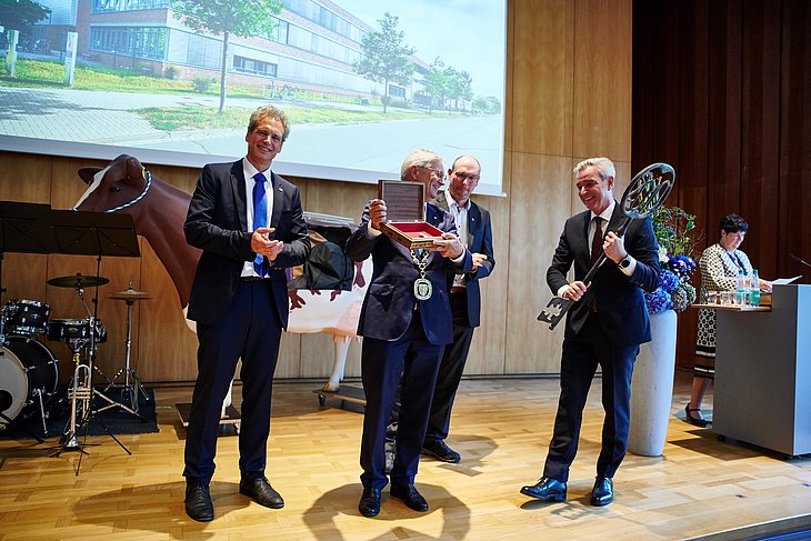 Professor Holger Volk, PhD, Dr. Gerhard Greif, Professor Dr. Michael Pees, Professor Dr. Karsten Feige