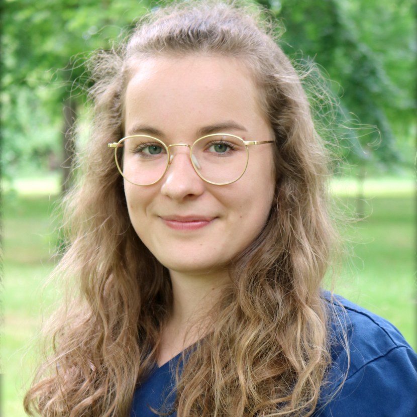 Dr. Delia Hünting