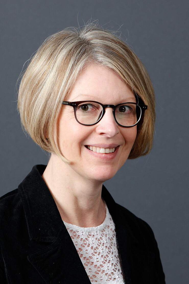 Portrait Anna Mikolon