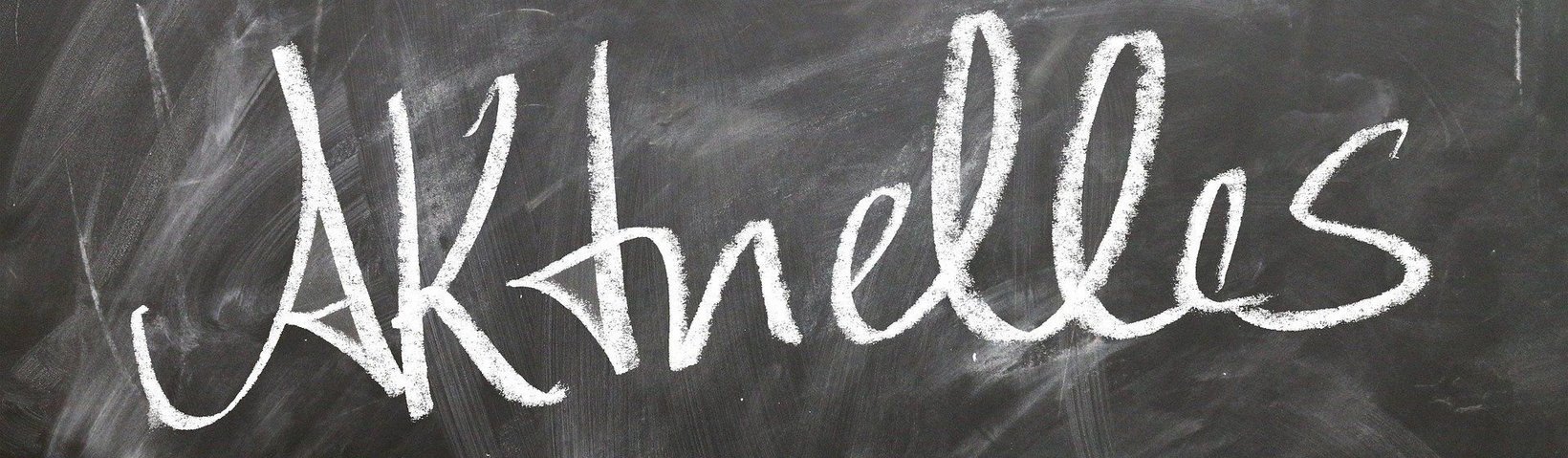 Kreideschriftzug Aktuelles