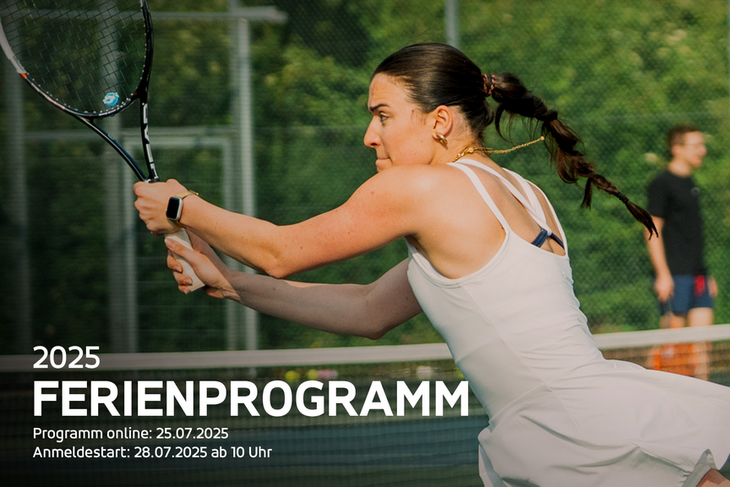 Tennisspielerin auf dem Platz