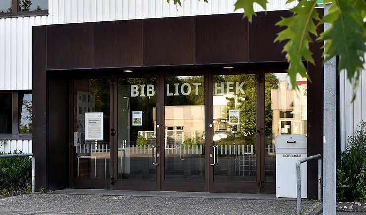 Bibliothekseingang