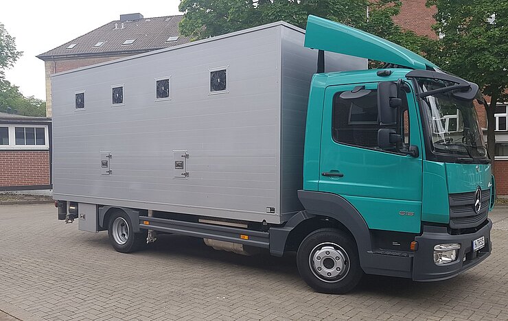 Truck