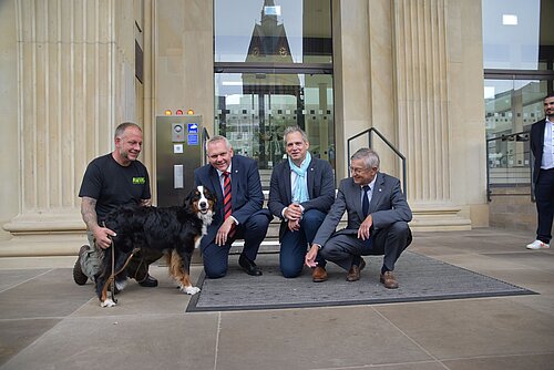 Pressekonferenz: Konzertreihe mit Einlasscheck durch Corona-Spürhunde